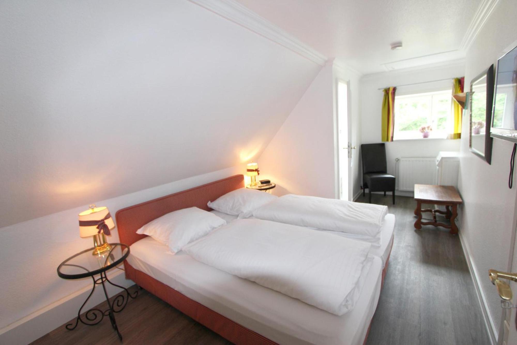 Residenz Nikolas- Grenzweg 12, App 2 Ferienhaus
